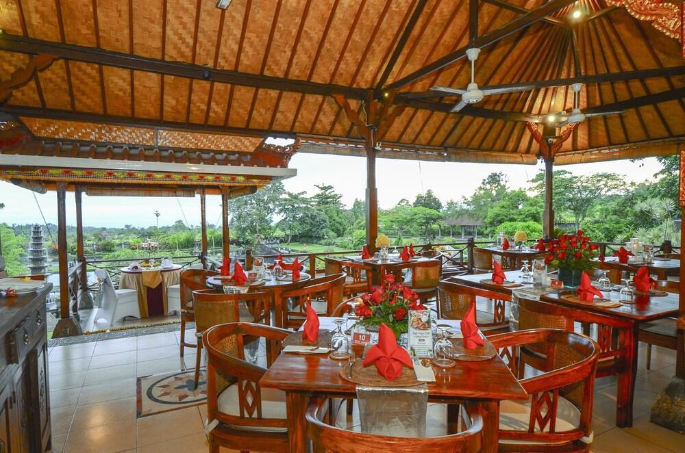 Tirta Ayu Hotel And Restaurant Karangasem Buitenkant foto