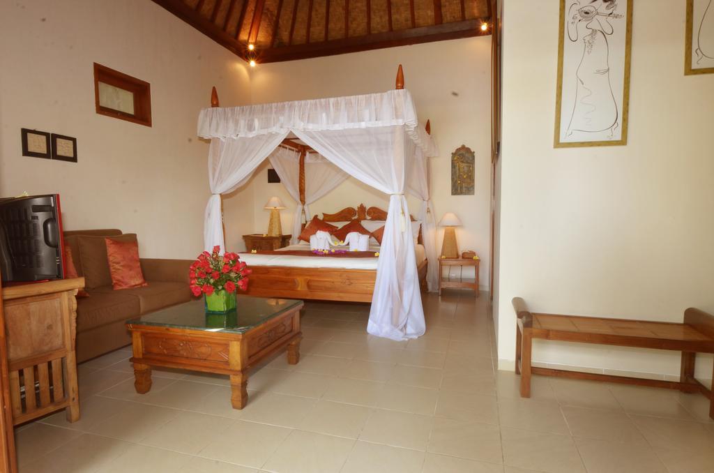 Tirta Ayu Hotel And Restaurant Karangasem Kamer foto