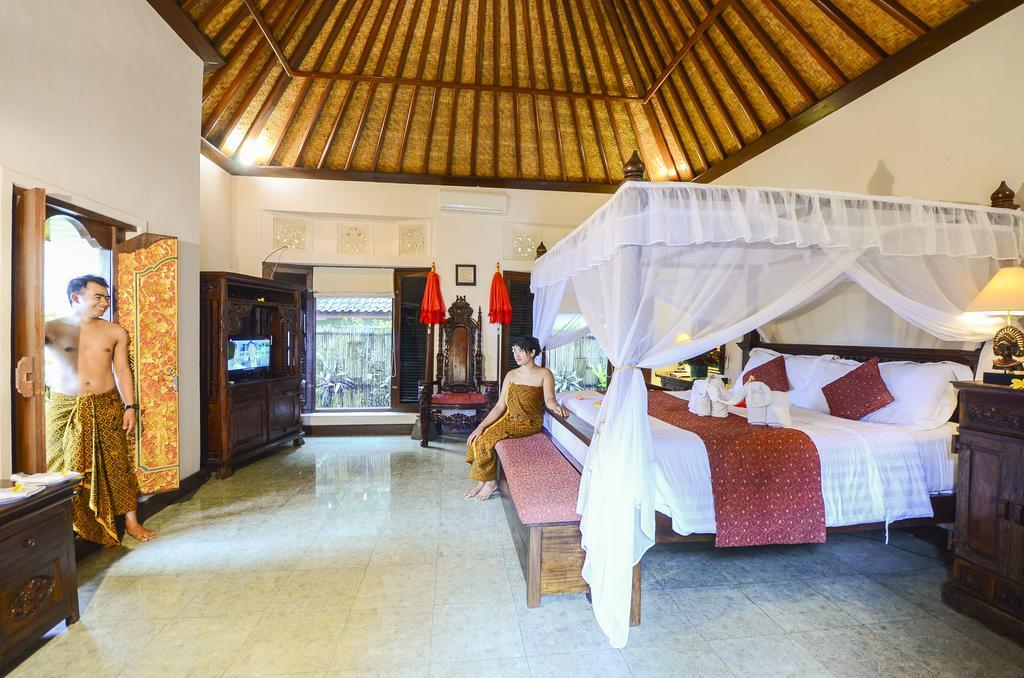 Tirta Ayu Hotel And Restaurant Karangasem Buitenkant foto