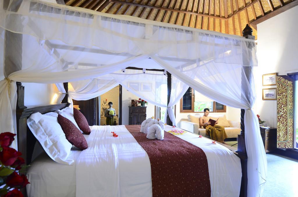 Tirta Ayu Hotel And Restaurant Karangasem Buitenkant foto