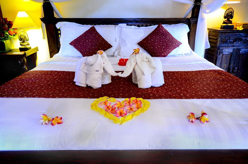 Tirta Ayu Hotel And Restaurant Karangasem Buitenkant foto