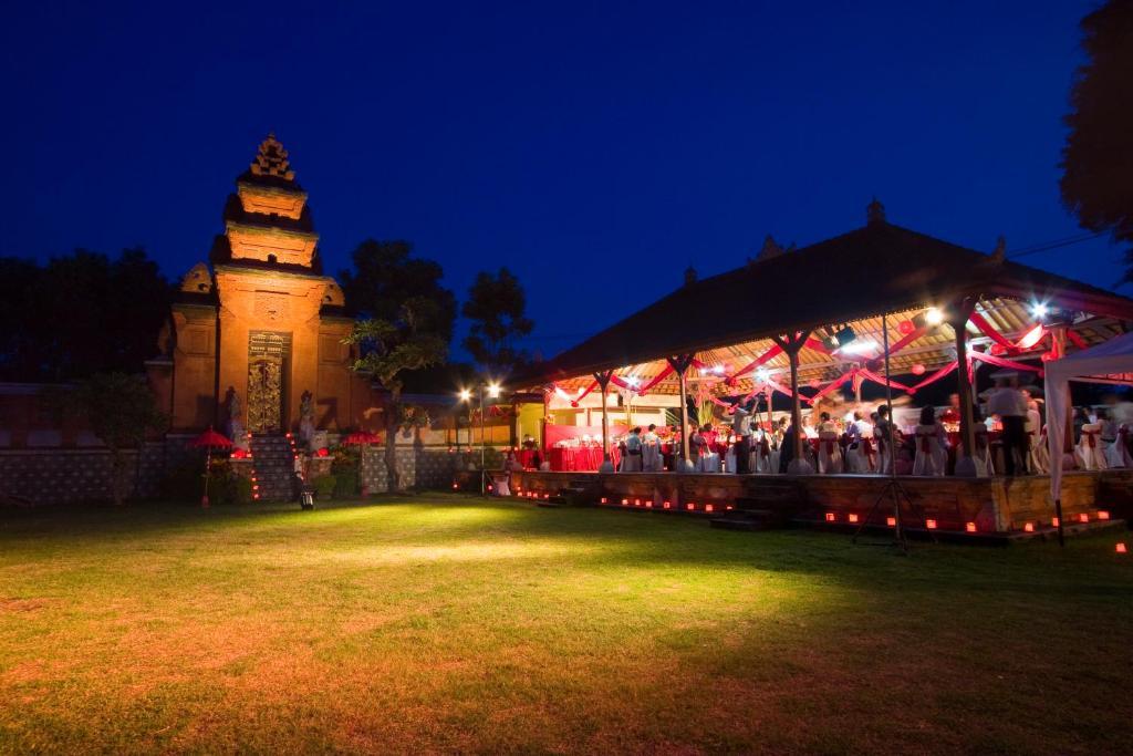 Tirta Ayu Hotel And Restaurant Karangasem Buitenkant foto