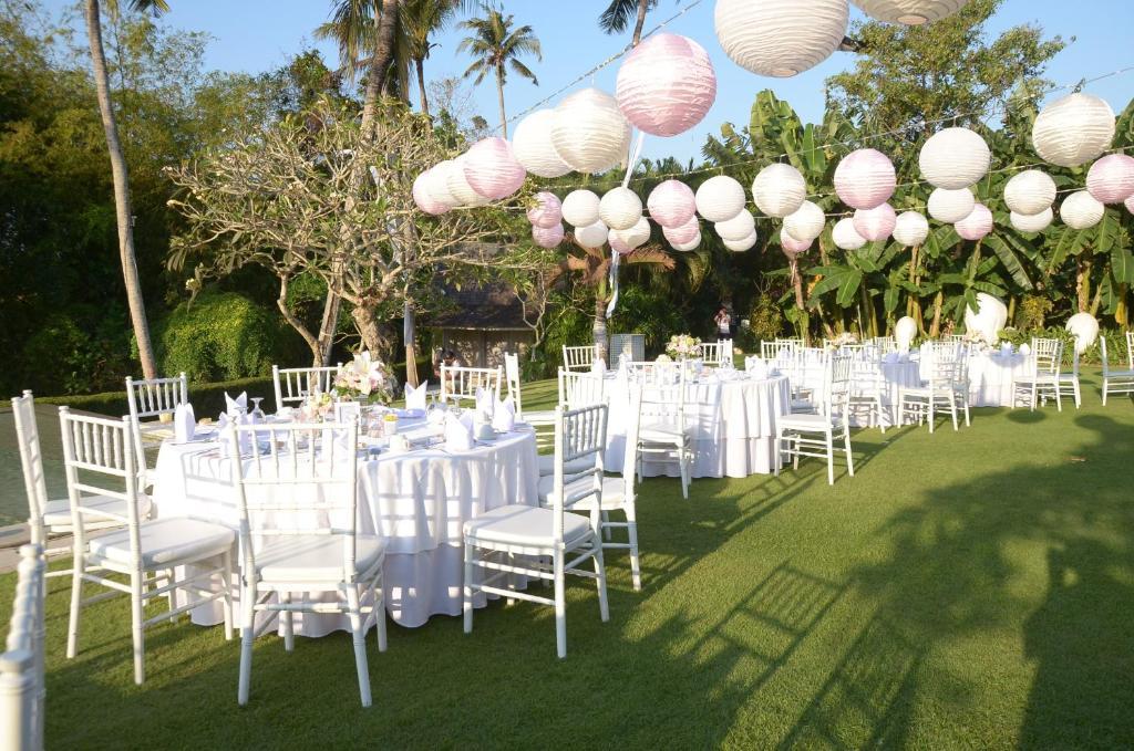 Tirta Ayu Hotel And Restaurant Karangasem Buitenkant foto