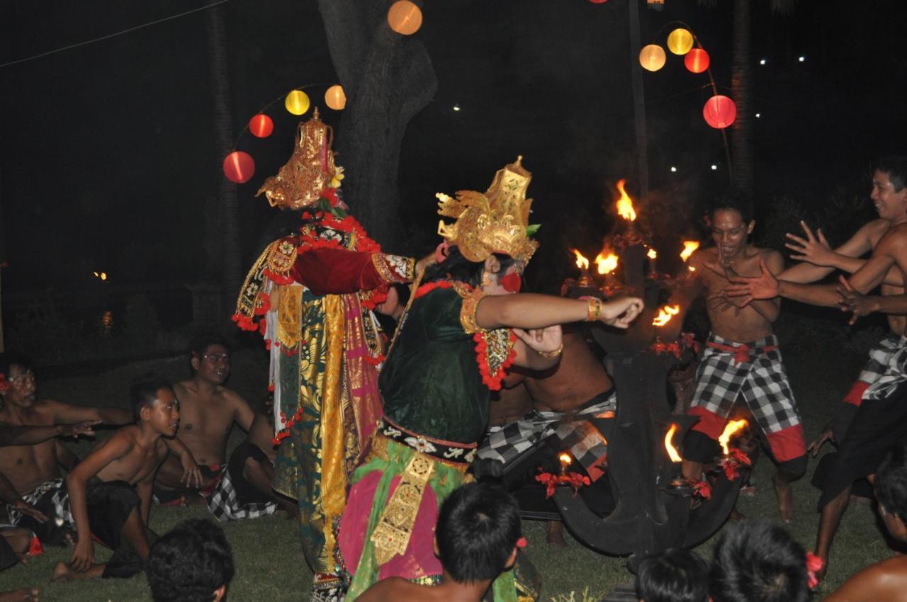 Tirta Ayu Hotel And Restaurant Karangasem Buitenkant foto