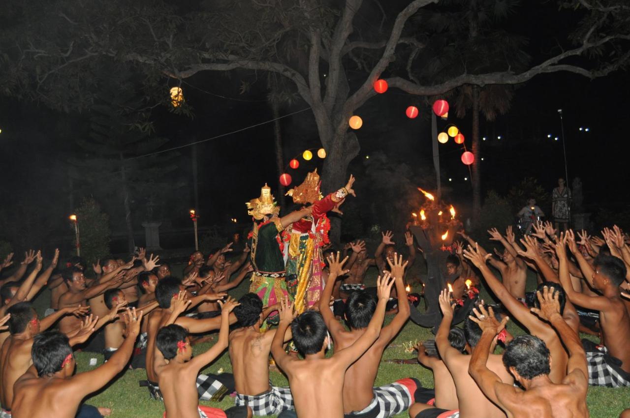 Tirta Ayu Hotel And Restaurant Karangasem Buitenkant foto
